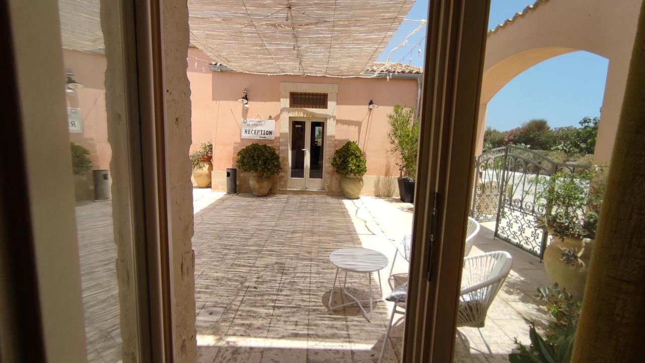 Villa Le Zagare Di Vendicari à Lido di Noto Extérieur photo
